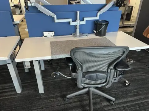 Haworth HAT 60x24 Used Office Benching