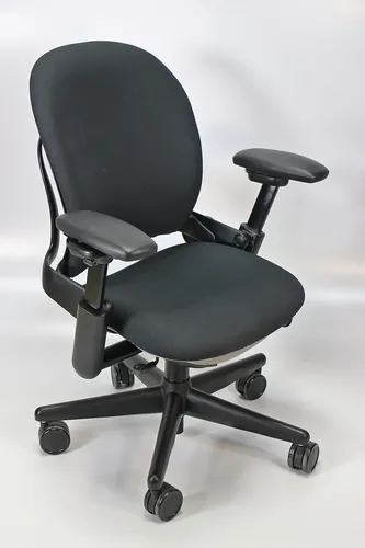 Remanufactured Steelcase Leap Chair Version 1