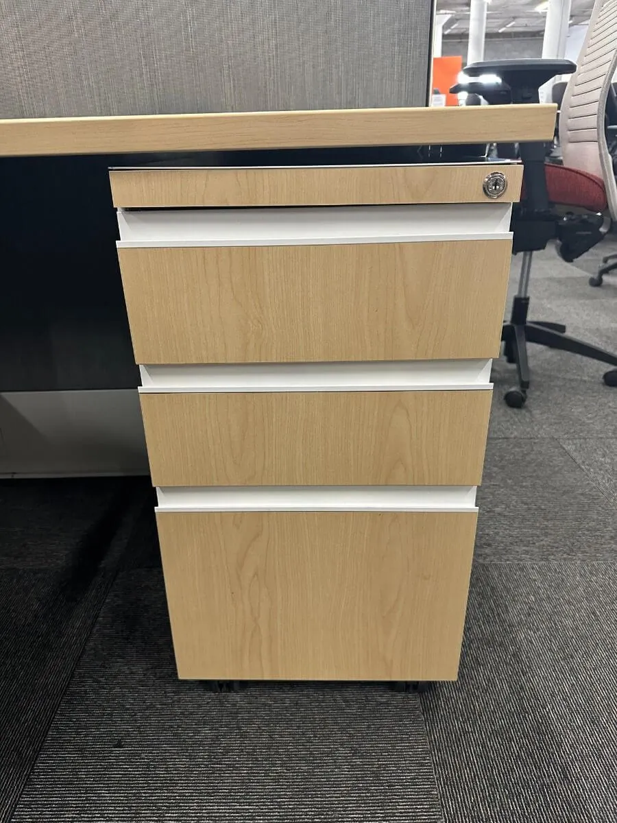 Haworth Compose Maple