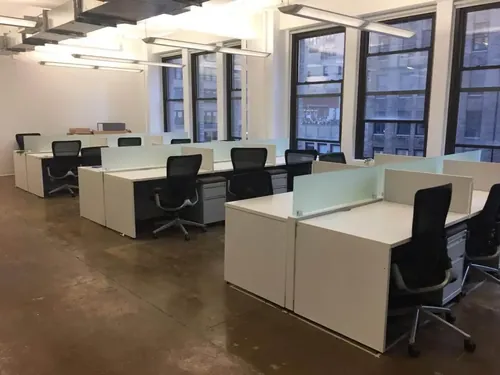 Global Bridges 48x30 Used Benching