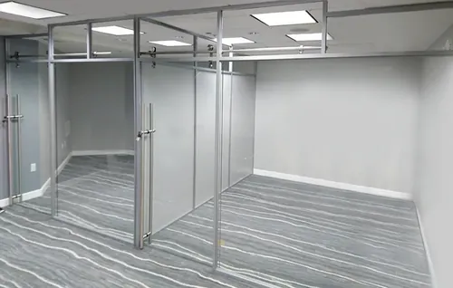  Glass Wall Office TT27