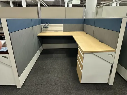 Haworth Compose Maple 6x6 Used Cubicles